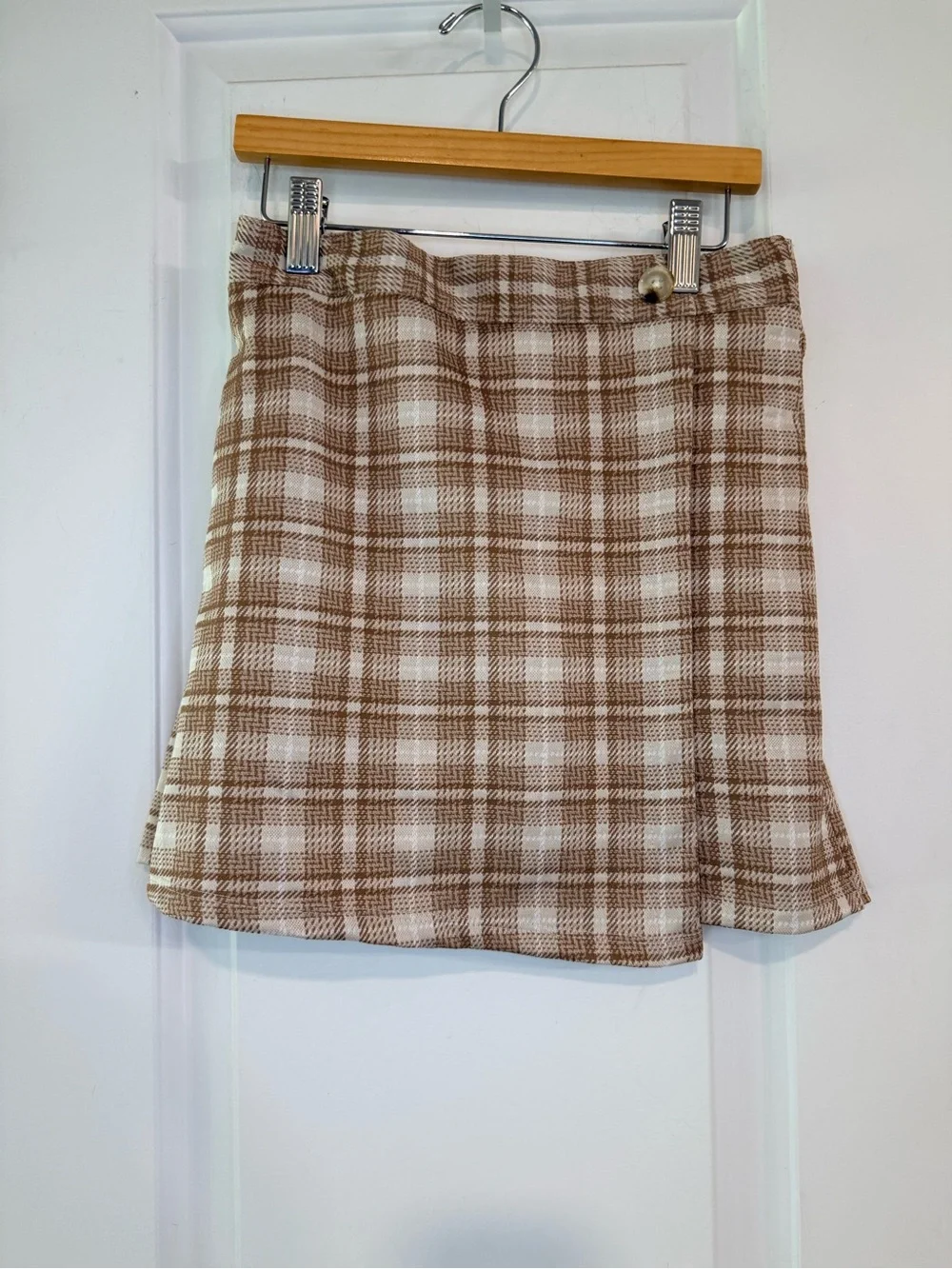 Paisley Lane Brown Cream Plaid Mini Skirt Size 10